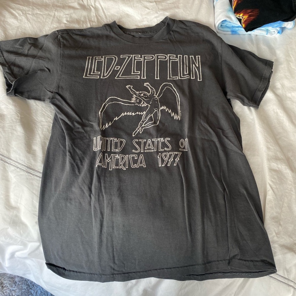 Led Zeppelin t shirt